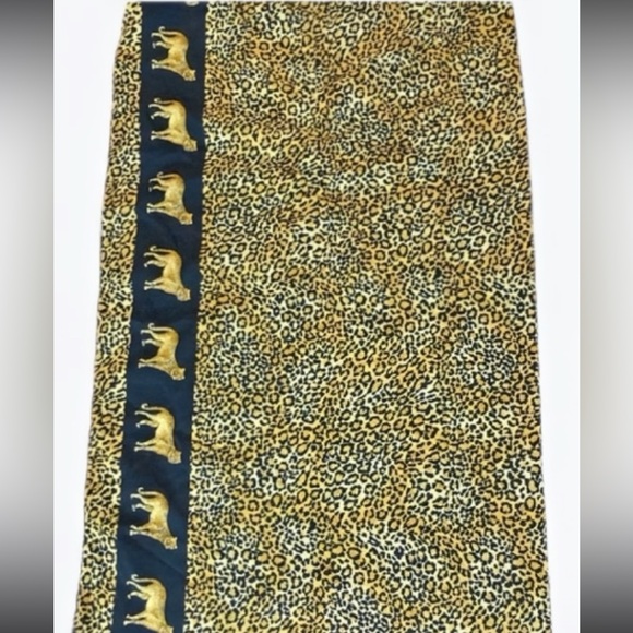 🇨🇦Lrg Scarf/Wrap - Picture 7 of 7